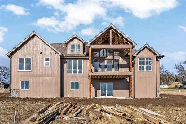 $859,000 | 2017 Vilas Street, Leavenworth, KS 66048