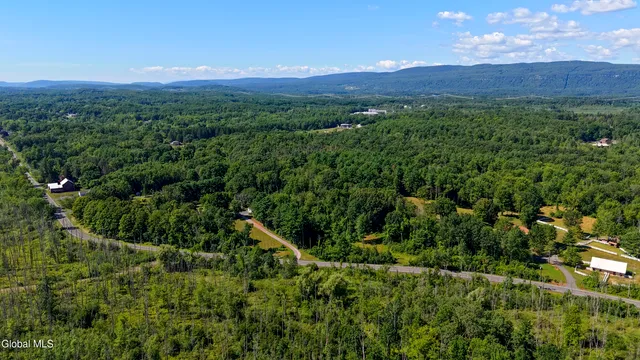 $169,900 | 5603 Grant Hill Road, Voorheesville, NY 12186