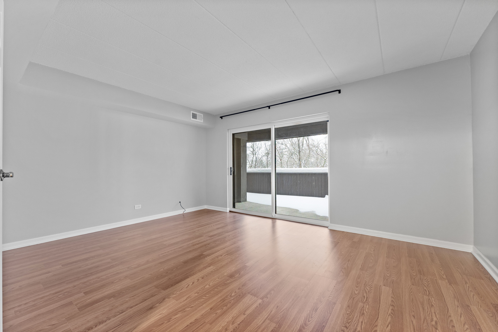 564 Timber Ridge Drive, Unit 305 Carol Stream, IL 60188 - Photo 7 of 11