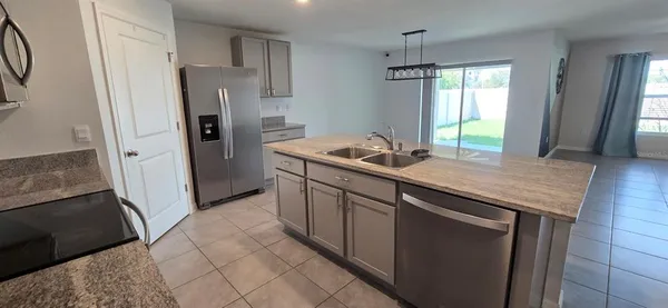 $2,200 | 8557 Triumph Circle, Wildwood, FL 34785