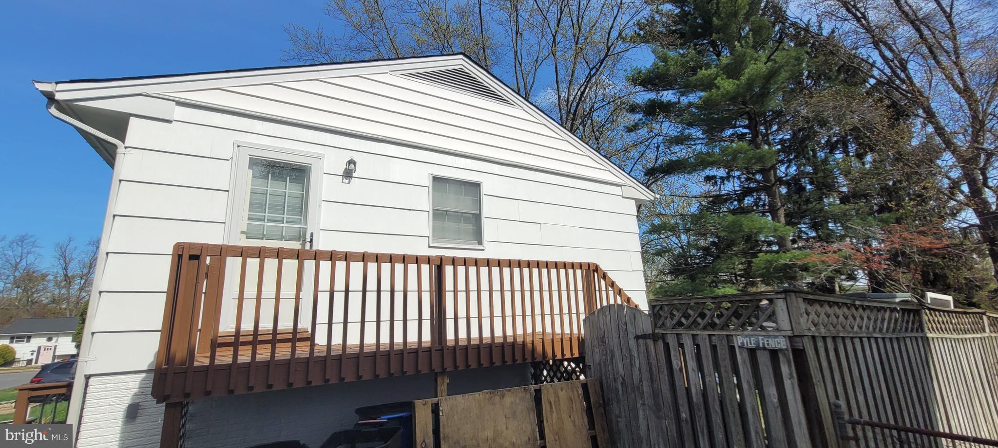 1002 Dunholme Road Reisterstown, MD 21136 - Photo 2 of 41