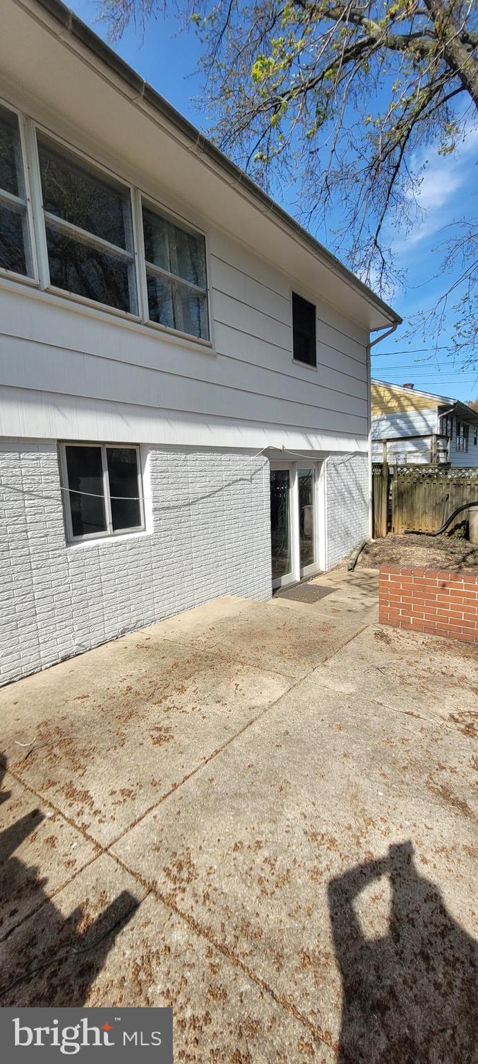 1002 Dunholme Road Reisterstown, MD 21136 - Photo 5 of 41