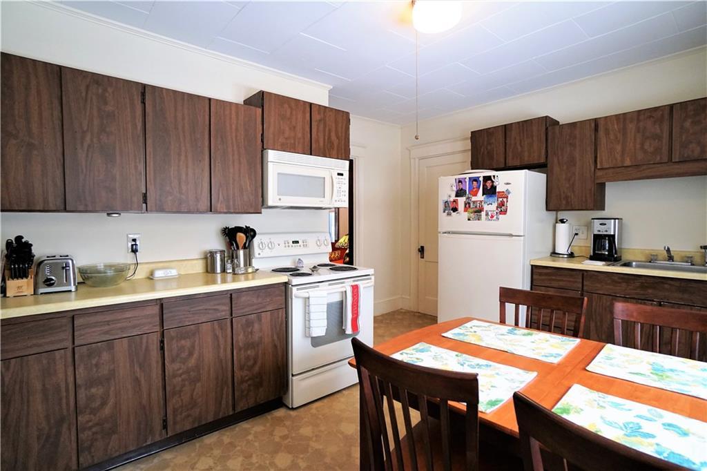 862 Washington Avenue Portland, ME 04103 - Photo 10 of 34 Photo