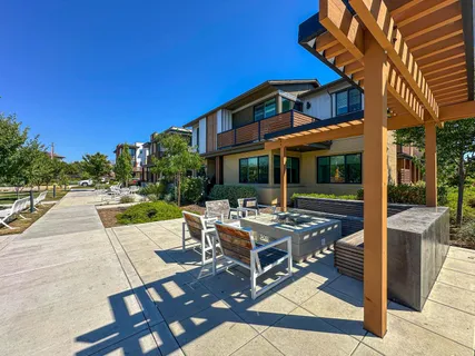 $1,998,000 | 16015 Bartlett Court, Los Gatos, CA 95032