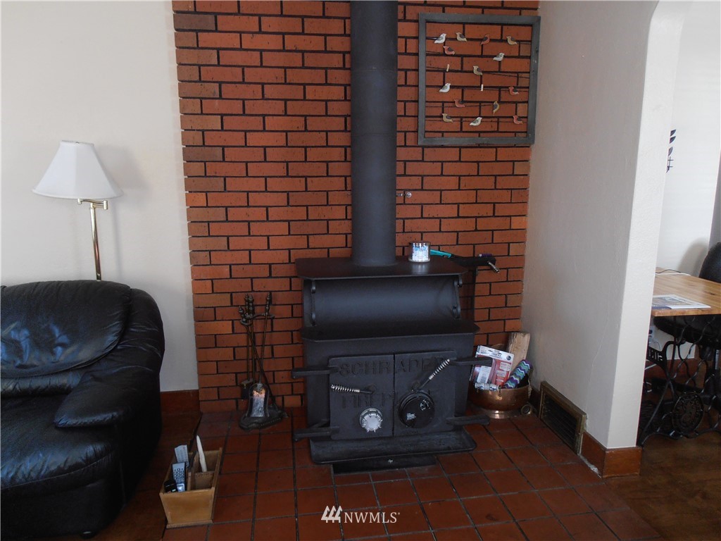 66 Southwest Saunders Way Chehalis, WA 98532 - Photo 7 of 14 Gallery Image 7