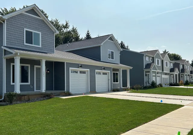 $319,999 | 1031 Rebecca Street, Unit 12, Marshall, MI 49068