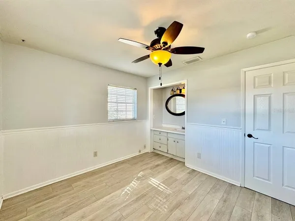 $2,300 | 2703 Westhigh Avenue, Tampa, FL 33614