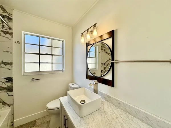 $2,300 | 2703 Westhigh Avenue, Tampa, FL 33614