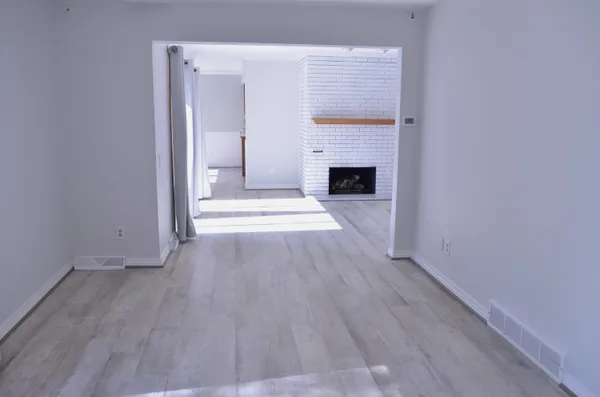 $399,900 | 978 Blue Heron Drive, Highland, MI 48357