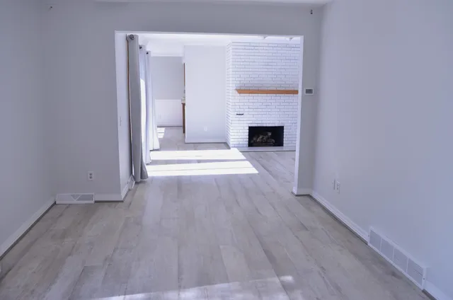 $399,900 | 978 Blue Heron Drive, Highland, MI 48357