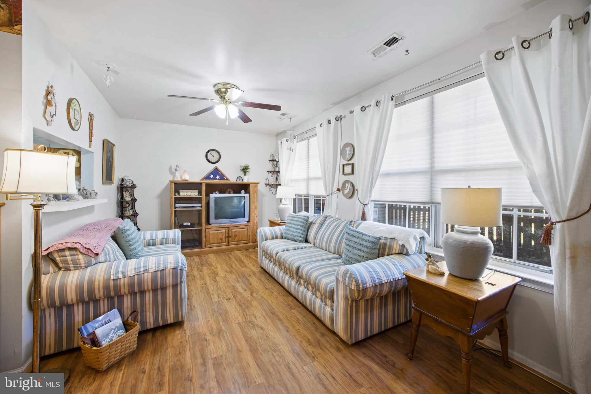 77 Whetstone Road, Unit F5 Horsham, PA 19044 - Photo 4 of 15 Gallery Image 4