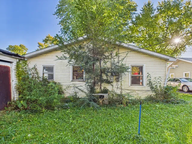 $95,000 | 527 Sehring Street, Joliet, IL 60436