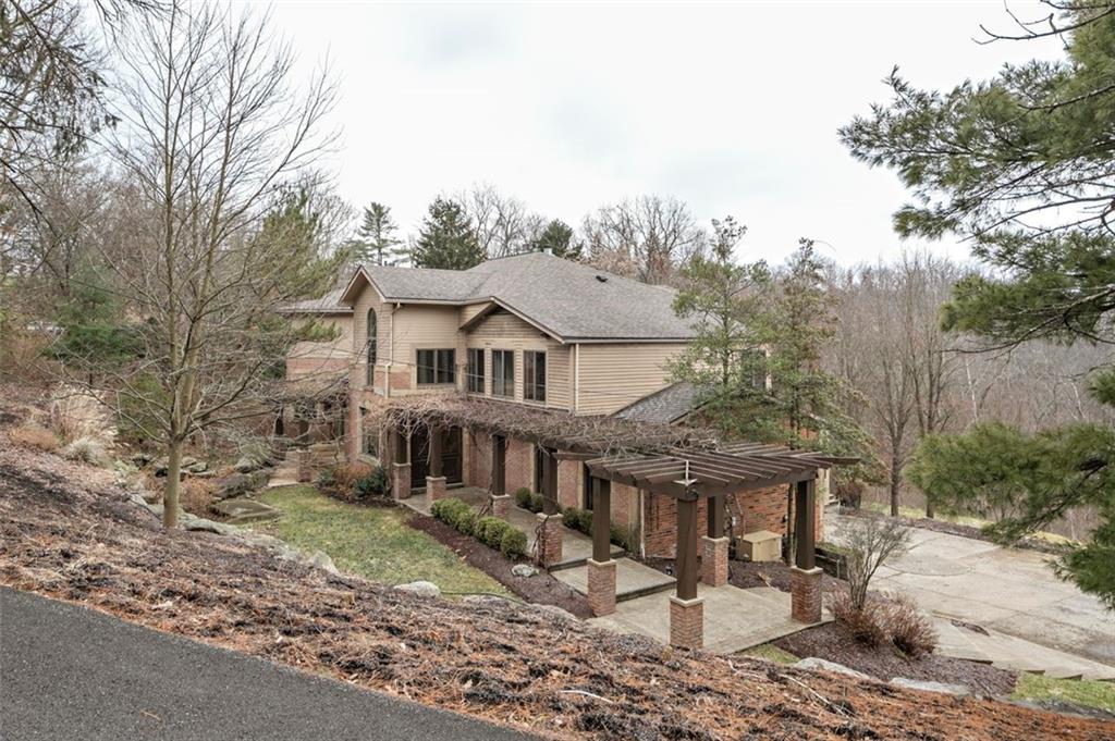 1502 Fox Chapel Road Pittsburgh, PA 15238 - Photo 1 of 25 Gallery Image 1