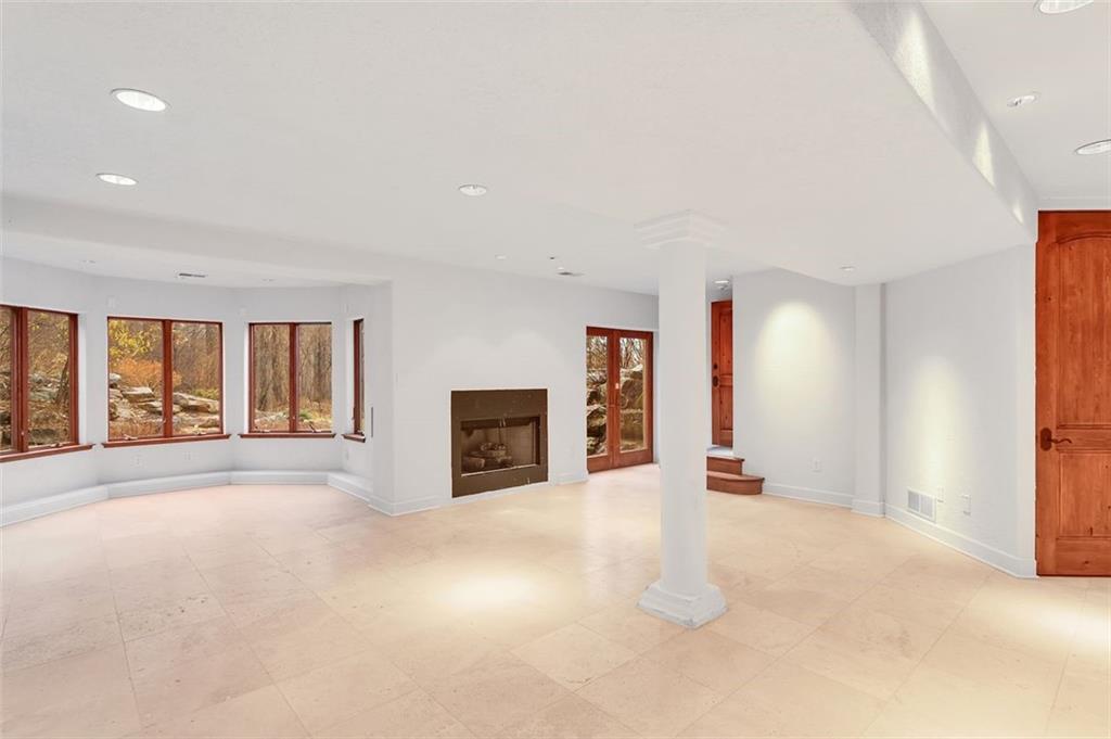 1502 Fox Chapel Road Pittsburgh, PA 15238 - Photo 25 of 25 Gallery Image 25