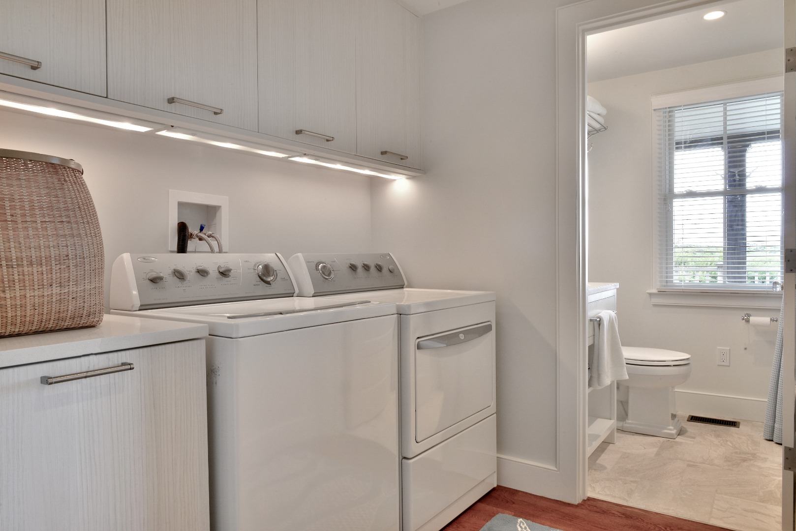 11 Columbus Avenue Nantucket, MA 02554 - Photo 22 of 42