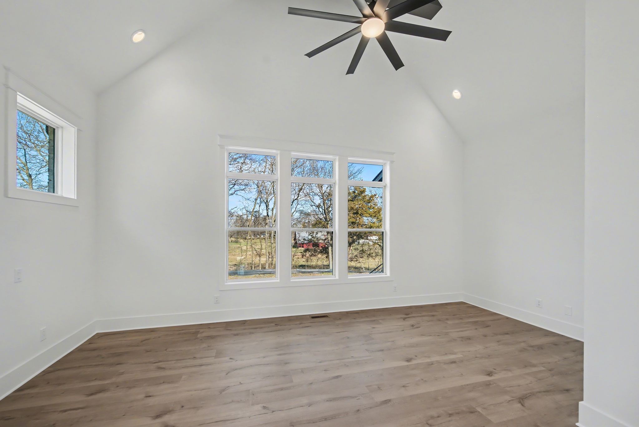225 Bellsford Road Gallatin, TN 37066 - Photo 30 of 55 wooden floor in an empty room with a window