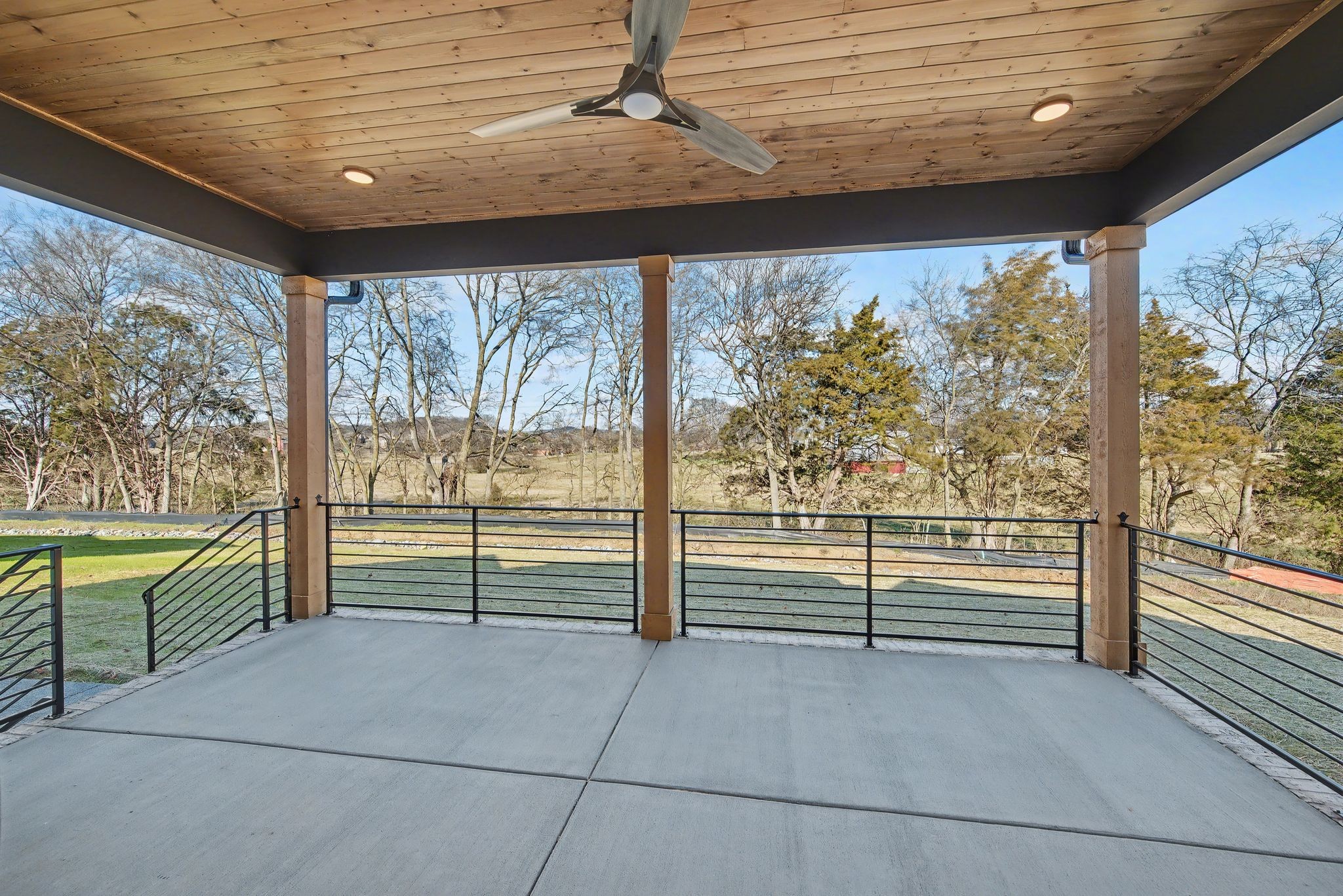225 Bellsford Road Gallatin, TN 37066 - Photo 52 of 55 a view of outdoor space with seating area