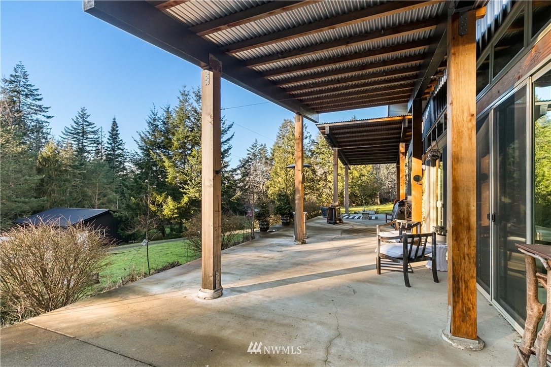 128 Hiline Road Bellingham, WA 98229 - Photo 7 of 27 a view of porch with seating space