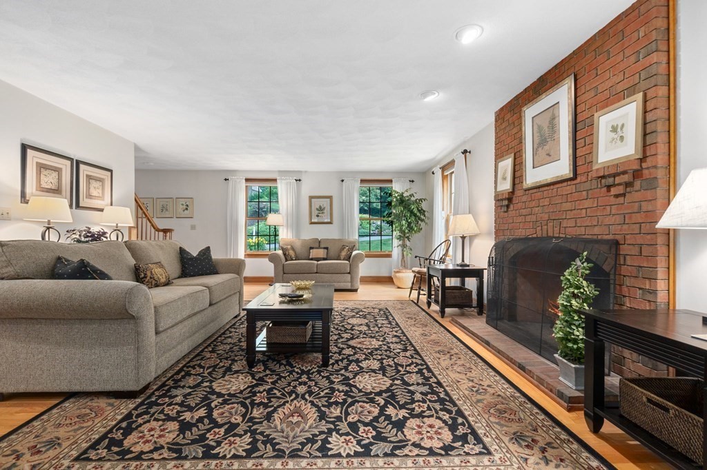 7 Spring Hill Road Merrimac, MA 01860 - Photo 6 of 34