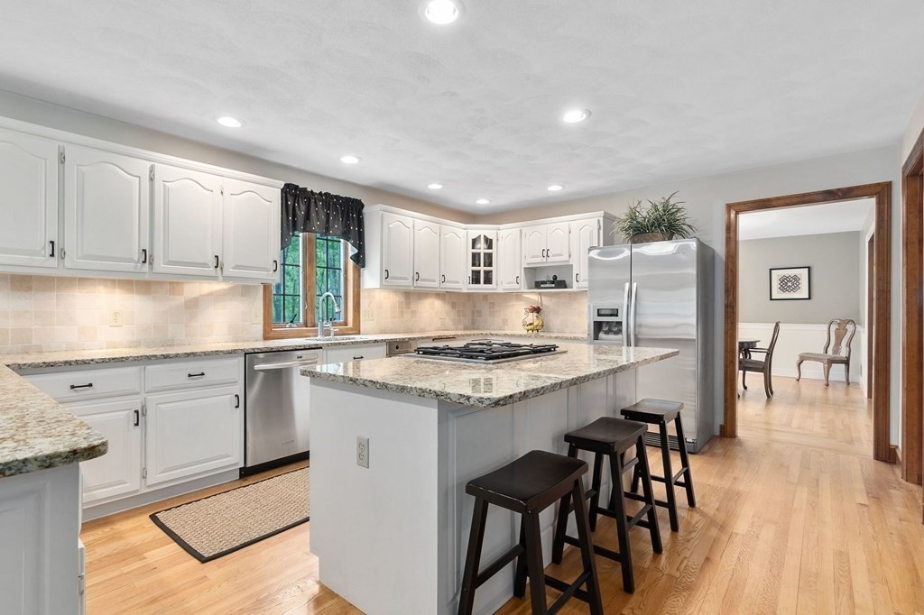 7 Spring Hill Road Merrimac, MA 01860 - Photo 7 of 34