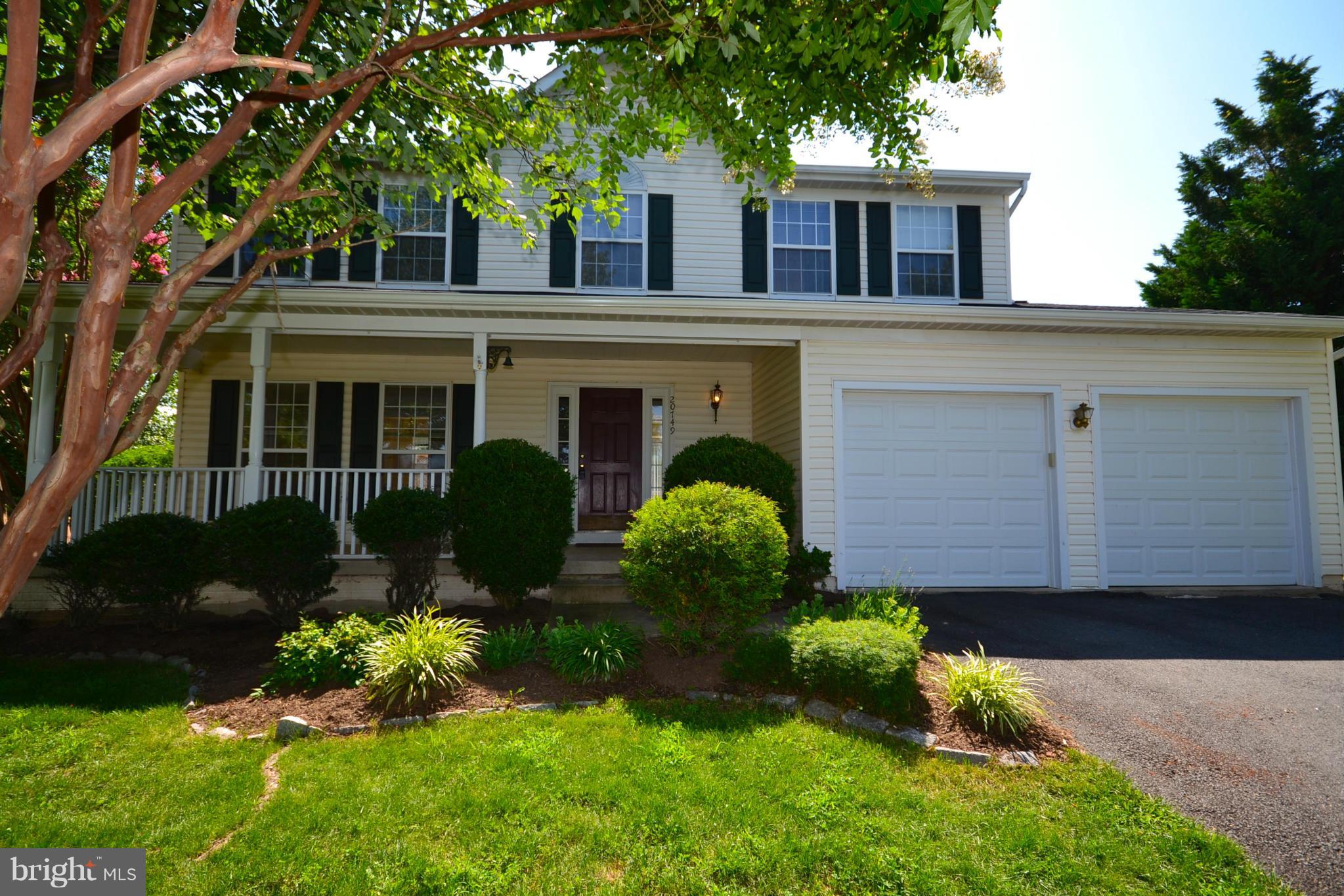 20749 Rainsboro Drive Ashburn, VA 20147 - Photo 1 of 19 Landscaping, Wide Front Porch