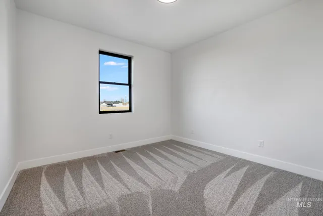 $949,900 | 3859 North 3570th Street East, Kimberly, ID 83341