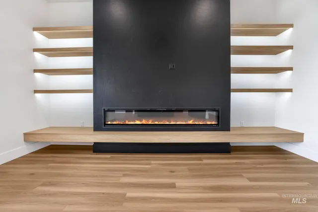 $949,900 | 3859 North 3570th Street East, Kimberly, ID 83341