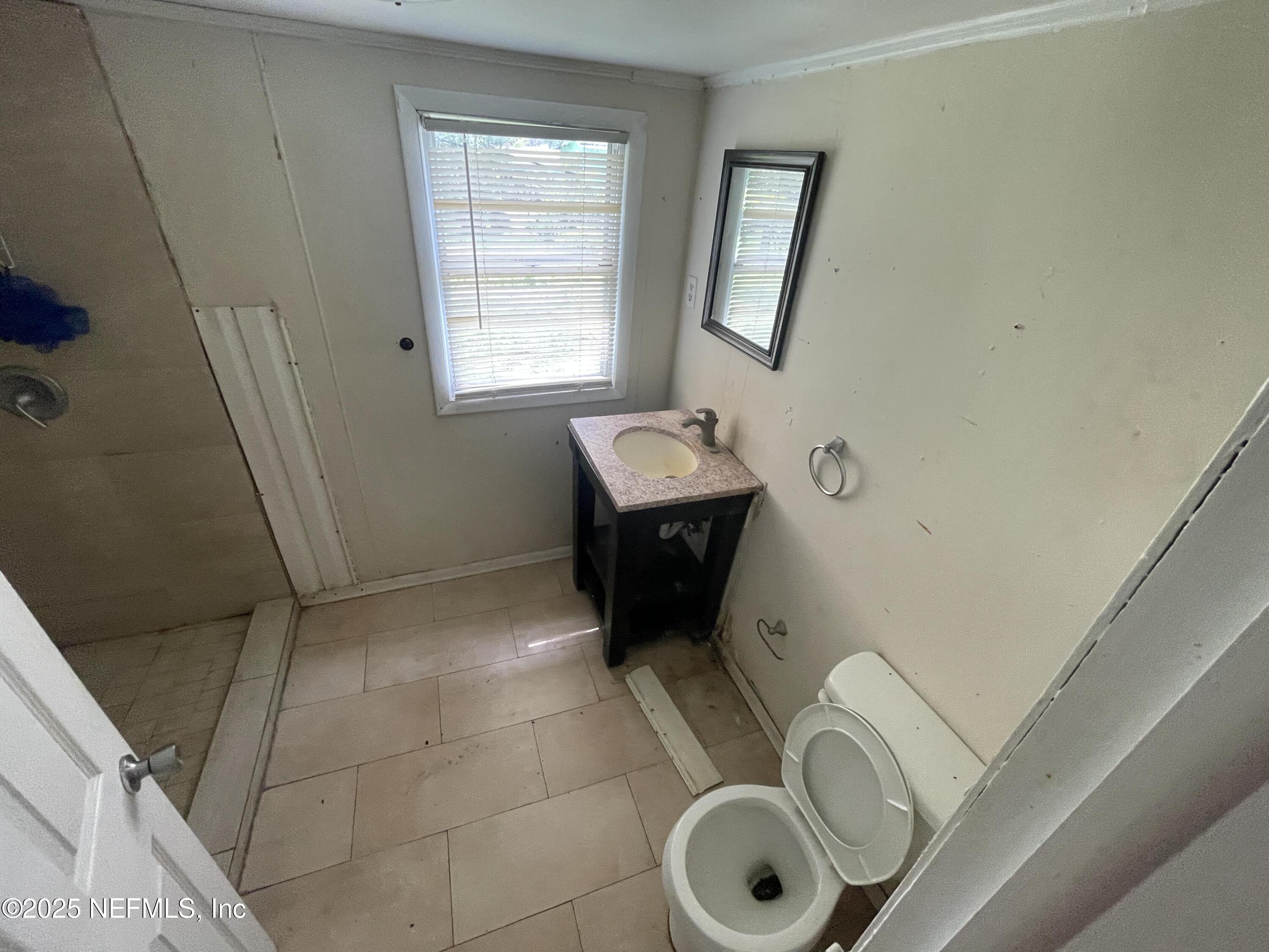 6218 Bluebird Road Jacksonville, FL 32219 - Photo 11 of 20 beyc688e24809284e