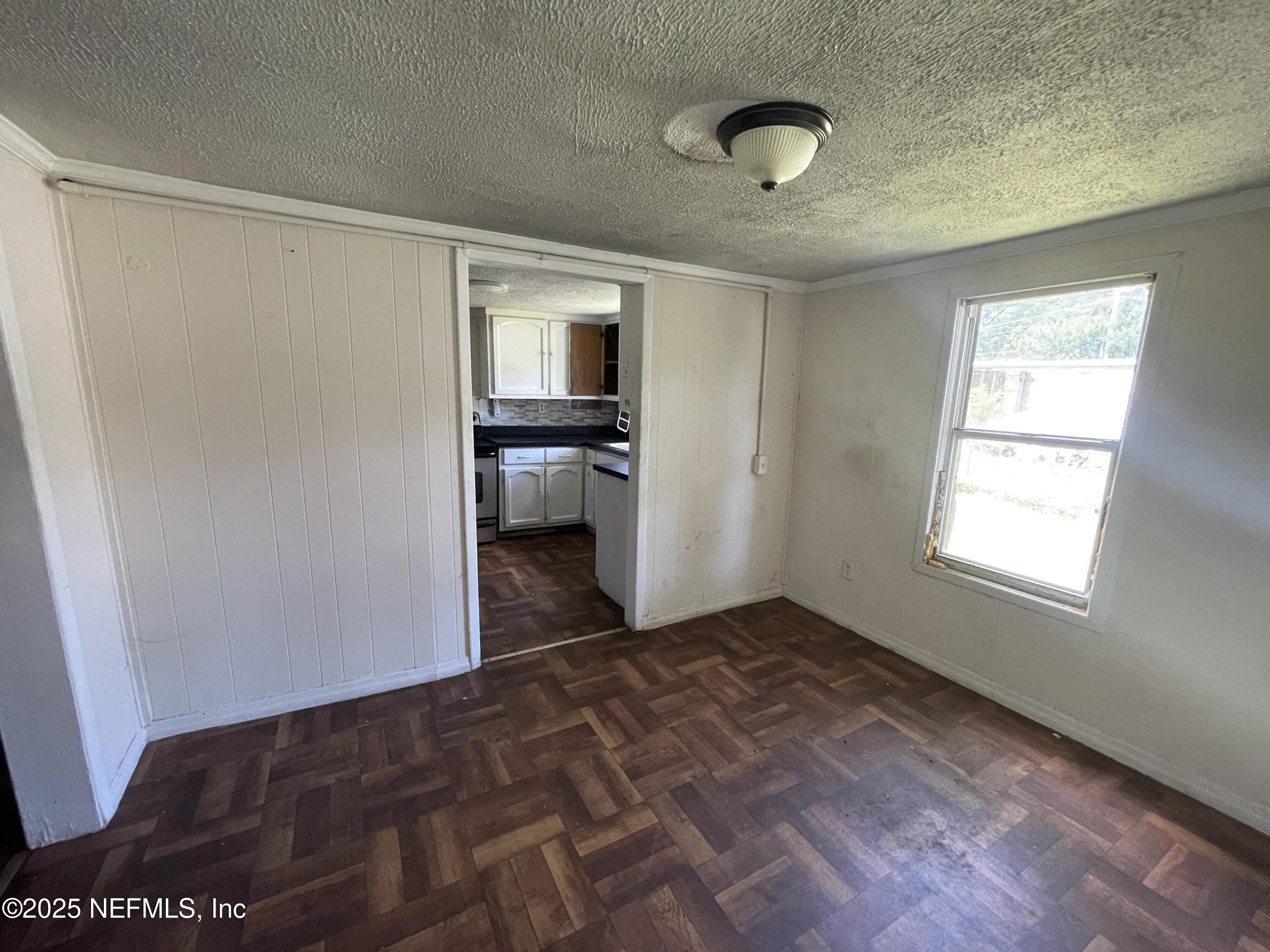 6218 Bluebird Road Jacksonville, FL 32219 - Photo 3 of 20 beyc688e24649ae7d