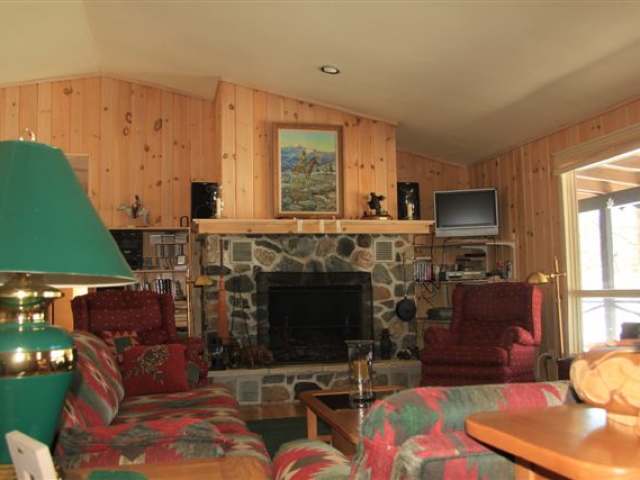 10128 Cove Road Minocqua, WI 54548 - Photo 10 of 20 Gallery Image 10