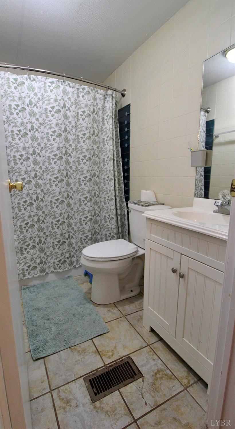 5008 Double Bridges Road Appomattox, VA 24522 - Photo 22 of 28
