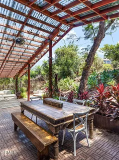 $1,049,000 | 2537 Crestmoore Place, Los Angeles, CA 90065
