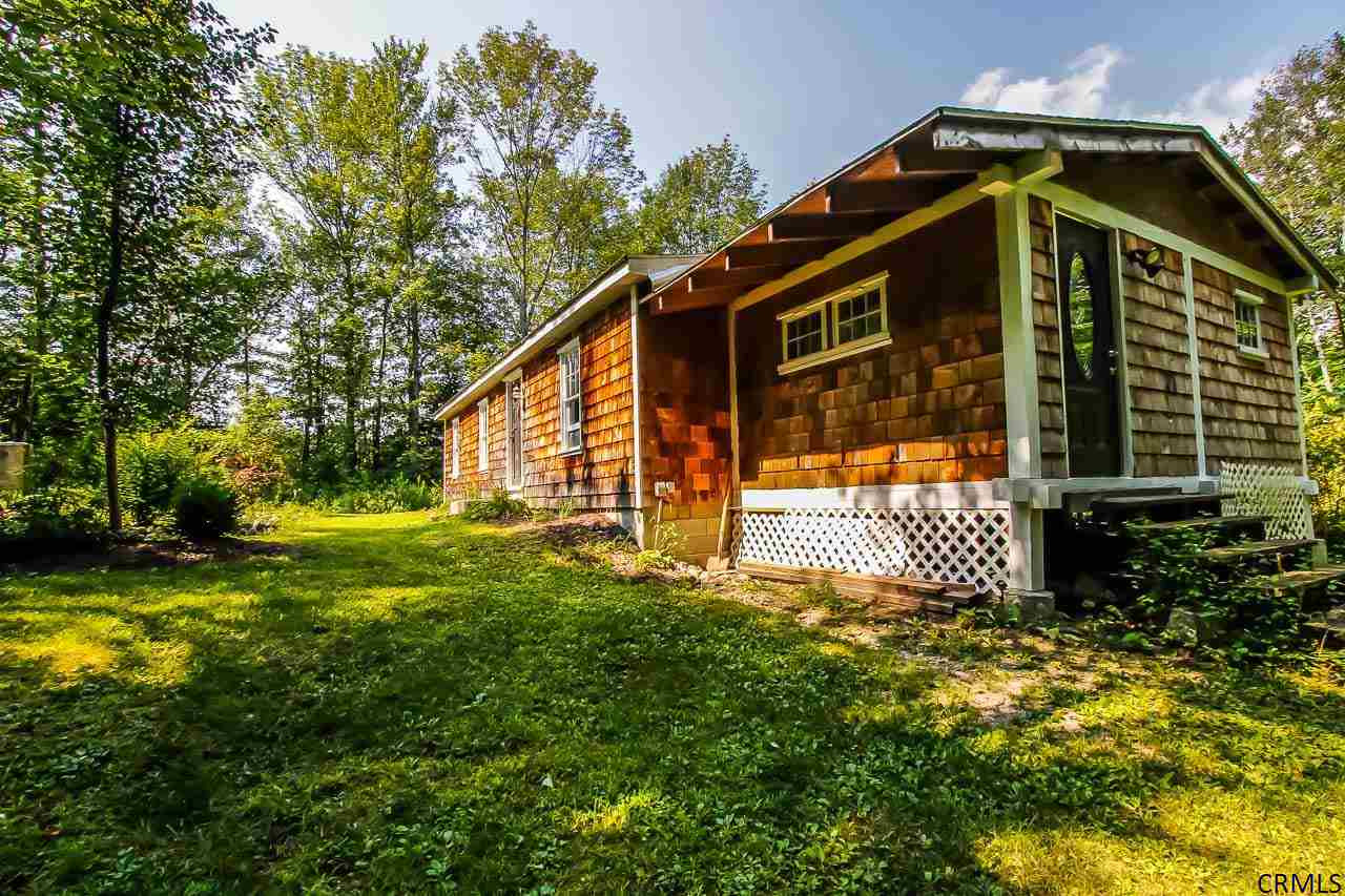 149 Kettle Road Amsterdam, NY 12010 - Photo 1 of 22 Photo 1