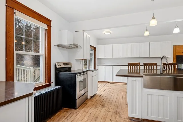 $349,900 | 99 Lebanon Hill Road, Southbridge, MA 01550