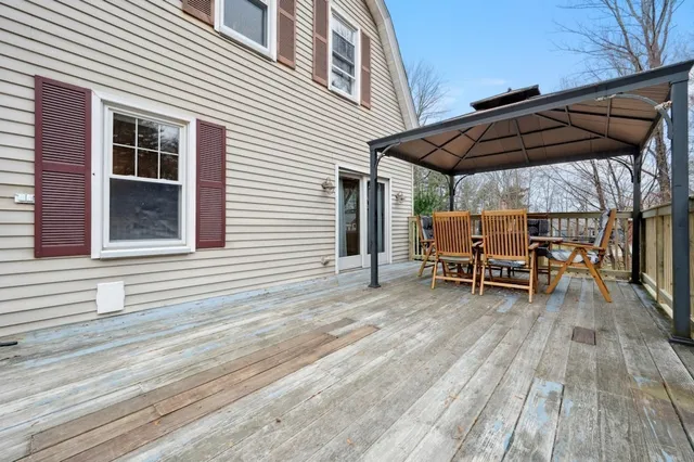 $349,900 | 99 Lebanon Hill Road, Southbridge, MA 01550