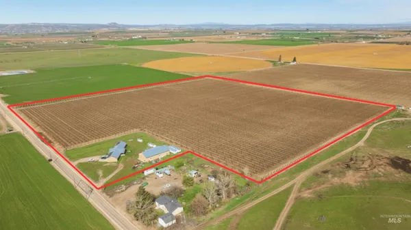 $1,400,000 | 28074 Red Top Road, Wilder, ID 83676