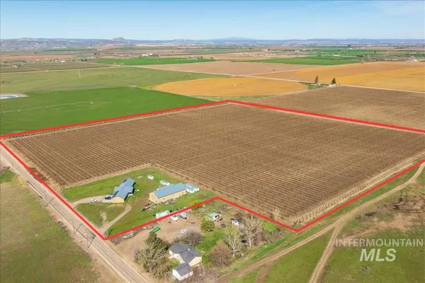 $1,400,000 | 28074 Red Top Road, Wilder, ID 83676