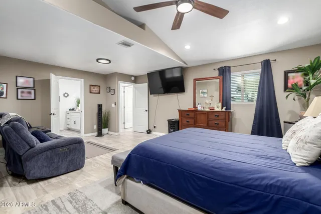 $555,000 | 1048 West Heather Drive, Mesa, AZ 85201