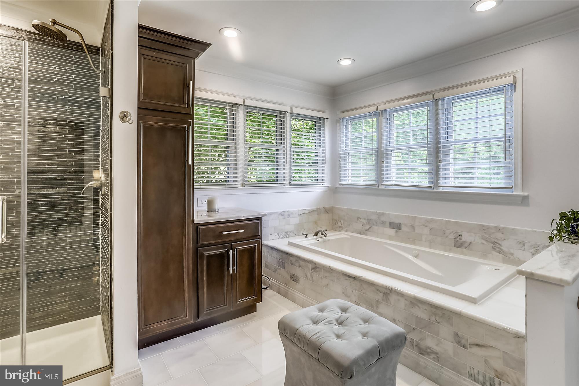 6591 Forsythia Street Springfield, VA 22150 - Photo 51 of 92 6591 Forsythia St Master Bathroom