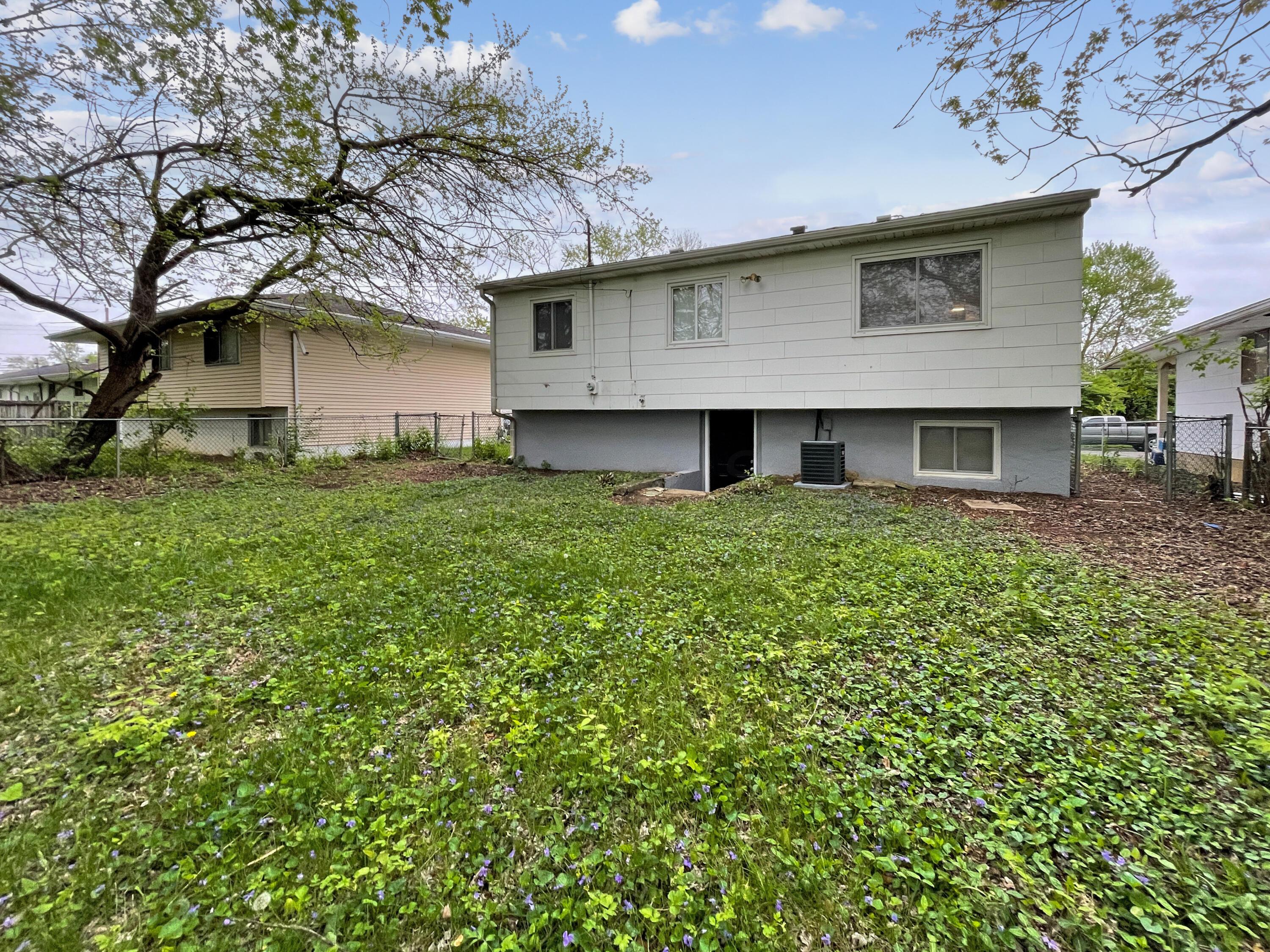 1027 Dalehurst Road Columbus, OH 43219 - Photo 23 of 24 35B312E3-E958-42FC-BD08-98463AE98D50