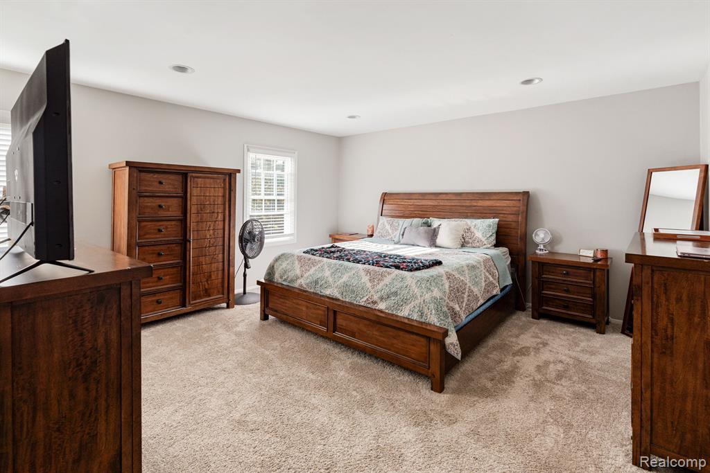 36289 Fredericksburg Road Farmington Hills, MI 48331 - Photo 11 of 25