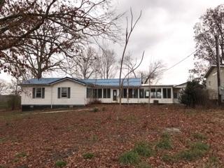 974 Toy Slatten Road Sparta, TN 38583 - Photo 2 of 24 IMG_3494