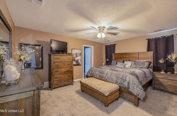 $349,000 | 1945 Pecan Meadows Drive, Southaven, MS 38671