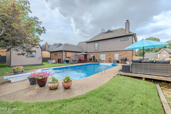 $349,000 | 1945 Pecan Meadows Drive, Southaven, MS 38671