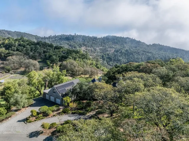 $2,550,000 | 17219 7th Street East, Sonoma, CA 95476