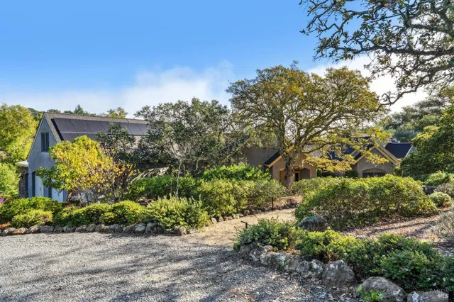 $2,550,000 | 17219 7th Street East, Sonoma, CA 95476
