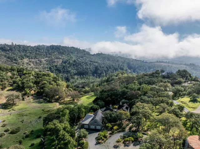 $2,550,000 | 17219 7th Street East, Sonoma, CA 95476