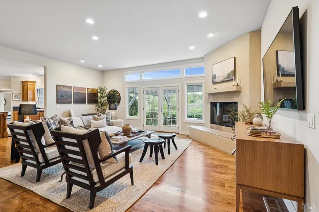 $2,550,000 | 17219 7th Street East, Sonoma, CA 95476