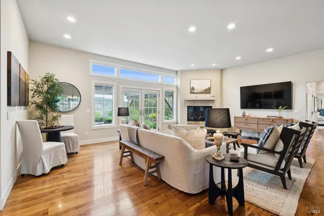 $2,550,000 | 17219 7th Street East, Sonoma, CA 95476