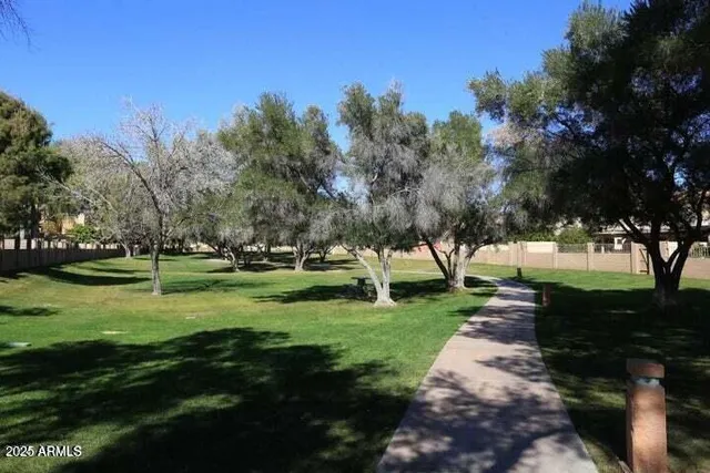 a view of a tennis court